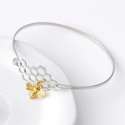 Horizontal Honeycomb & Bee Bracelet