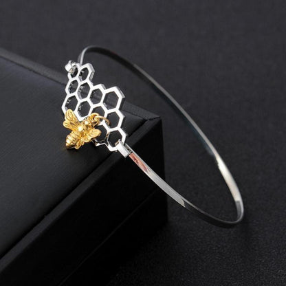 Horizontal Honeycomb & Bee Bracelet