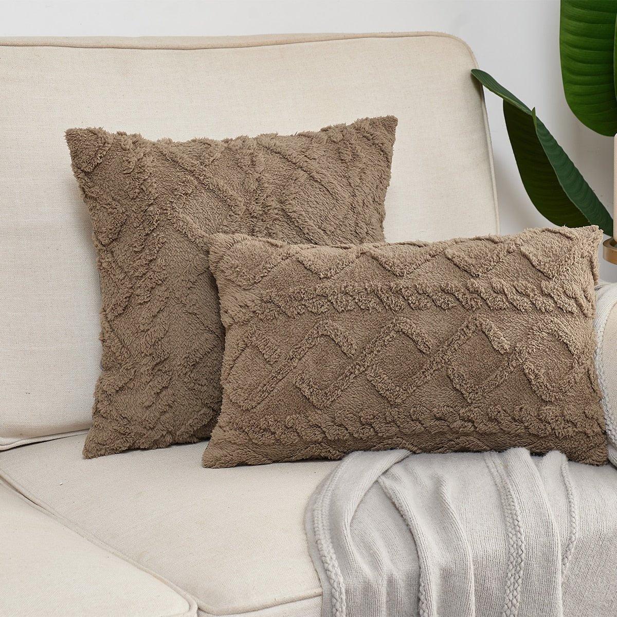 LUXURY TO YOUR LIVING ROOM Velvet Touch Pillow Hugs™