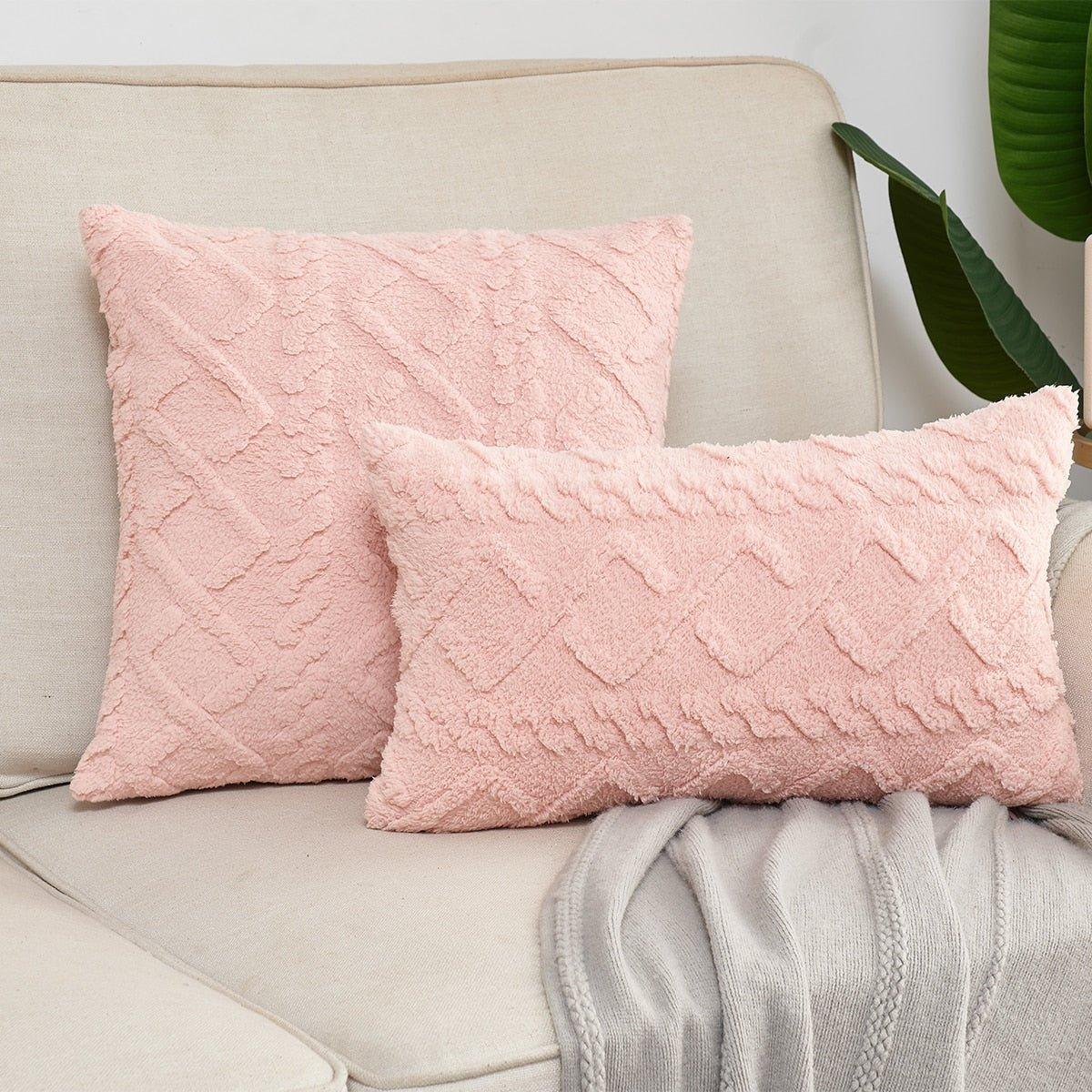 LUXURY TO YOUR LIVING ROOM Velvet Touch Pillow Hugs™